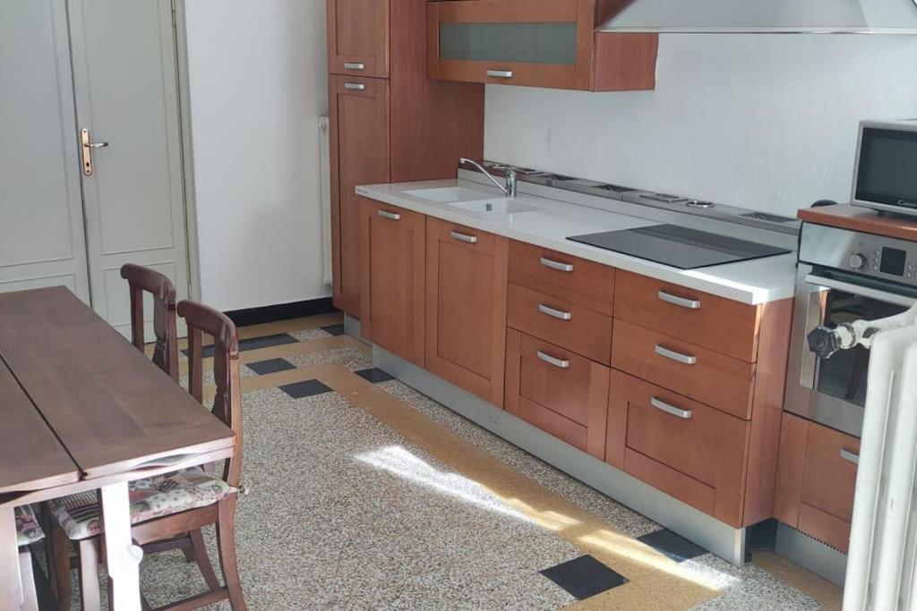 Appartement A 100 Passi Da Piazza Bra à Vérone Extérieur photo